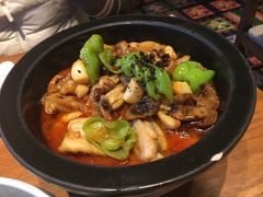 -云海肴·汽锅鸡·云南菜(天山百盛优客店)