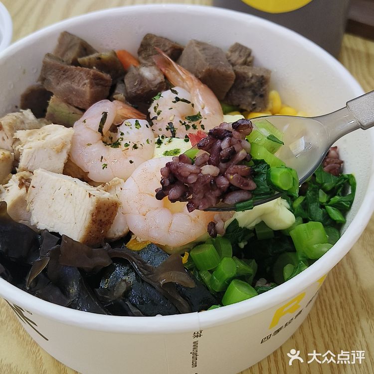 谁说轻食不好吃？快来吃这家……