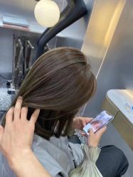 -Tloml salon