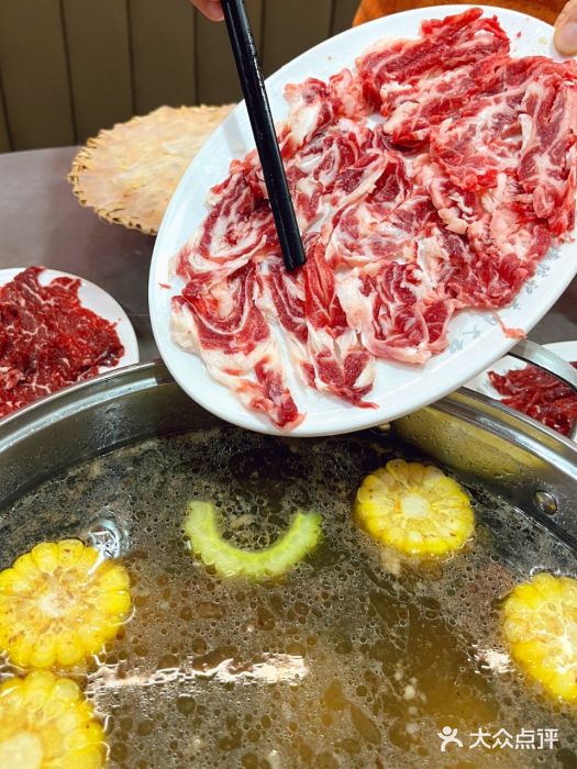 官塘陈记鱼生·潮汕砂锅粥·牛肉火锅(潮枫路总店)图片