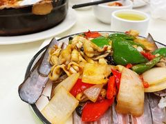 -五谷芳乳鸽王(海景店)