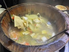 -秋语木桶鱼.酸菜鱼(开发区火车站店)