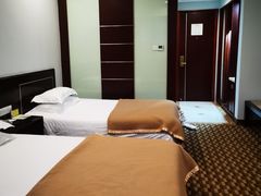 -春兰国宾馆(凤城河风景区老街店)