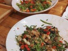 -小俩口烧烤东北菜(双井店)