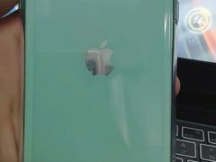 -Apple零售店(华贸购物中心店)
