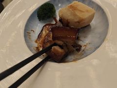 -浅深(世茂滨江精品店)