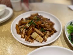油焖春笋-群乐饭店(滨安路店)