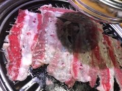 精品牛五花-唯成•韩国炭火烤肉 유성고기