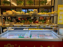 面包甜点陈列柜-袁记串串香(西安路店)