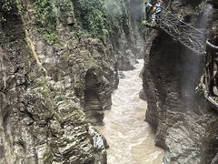 -蝶舞清江·恩施地心谷景区