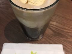 -星巴克臻选(南京艾尚天地店)