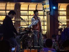 -洛缦音乐餐厅(工业展览馆万象城店)