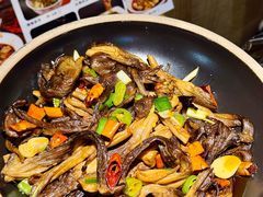 -小三峡食府(西五路店)
