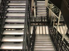 店内环境-Abercrombie & Fitch(天环广场店)