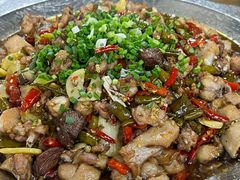 -廖哥泡椒兔(峨眉店)