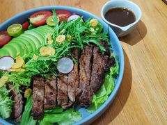黑醋汁甜菜烤牛肉沙拉-Artisan匠匠(中央大街店)