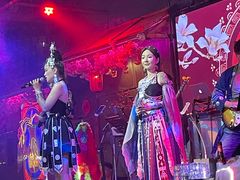 -喜鹊音乐酒馆(西街店)