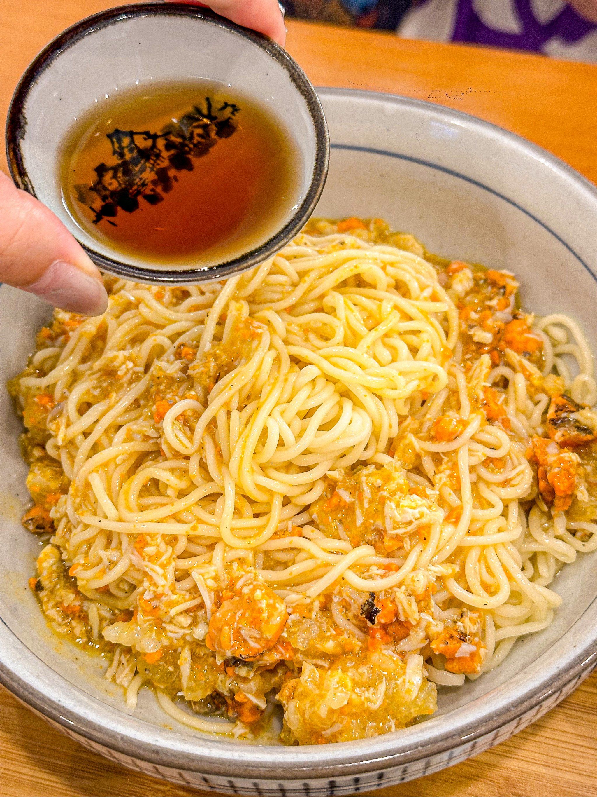 这一碗蟹黄面!真的好好吃啊!香晕了!