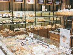 面包甜点陈列柜-多乐之日(富力城店)