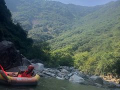 -虎啸峡漂流