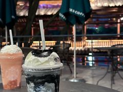 -星巴克(南宁民歌湖店)