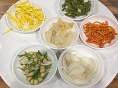 -桥香园正宗过桥米线(机场五店)