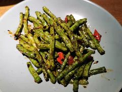 -蜜桃餐厅·伴山(湖滨商业街店)