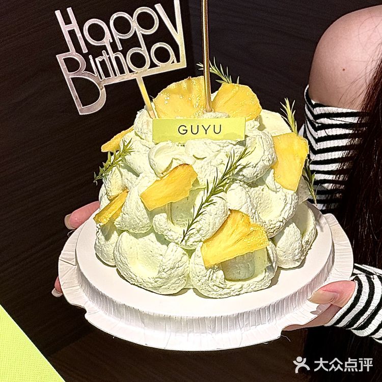 太原｜好看到可以拍一百张的冷萃茶蛋糕