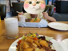 -汽车博物馆主题餐厅