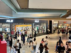 -东荟城名店仓