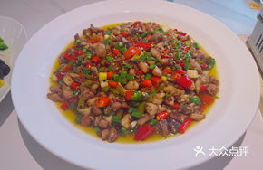 Liang Shi's Spicy Chicken with Chili