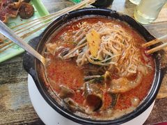 -曹宝林砂锅麻辣烫(星光路店)