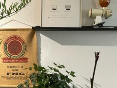 -工页咖啡X COFFEE(龙东路店)