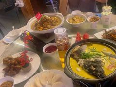 -洈水谣 · 地道荆州松滋菜(菱角湖公园店)