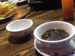 -牛一煲美食(江高店)