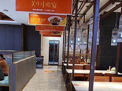 -阿瓦山寨·湘菜现炒·剁椒鱼头王(咸阳总店)