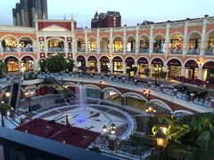 -佛罗伦萨小镇广佛名品奥特莱斯(疏港路店)