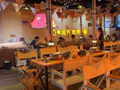 -叽叽扎扎烤肉场(生态城万达店)