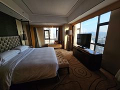 -中山利和希尔顿酒店
