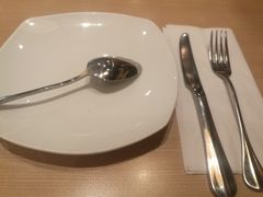 -必胜客(滨江店)