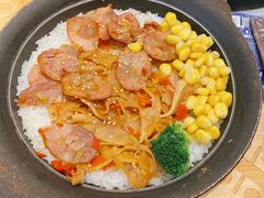 吾皇腊味煲-米国现煲煲仔饭(塔子湖店)