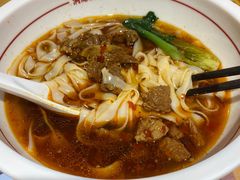 -呷佬·长沙手工米粉(金沙江路店)