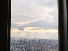 -万达文华酒店·48F云端窗景美食汇自助餐厅