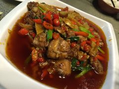 -独一佳老胡湘菜馆(矿山路店)