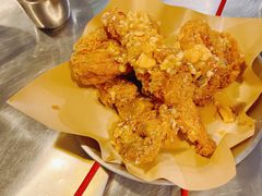 蒜香味炸鸡-富乐满韩国正宗炸鸡韩国料理(虹泉路店)