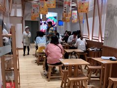 大堂-小满手工粉(上海月星环球港店)