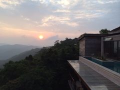 iphone_upload_pic-三亚亚龙湾人间天堂鸟巢度假村