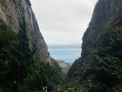 -三叠泉瀑布