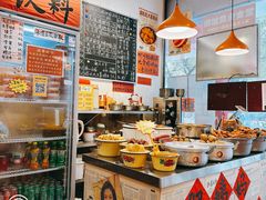 大堂-柳州肥姨妈大骨螺蛳粉(老闵行店)