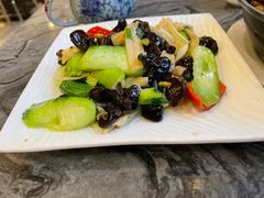 丝瓜云耳炒腐竹-美极鲜食坊(宝安南路店)